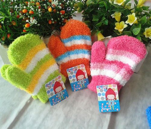 Gants pour enfants en velours - Ref 2147798