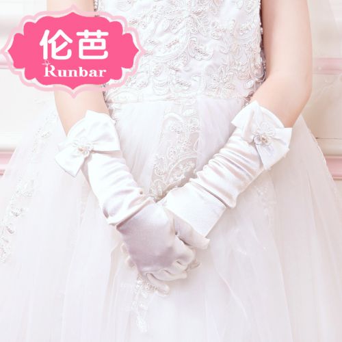 Gants pour fille en satin - Ref 2149784