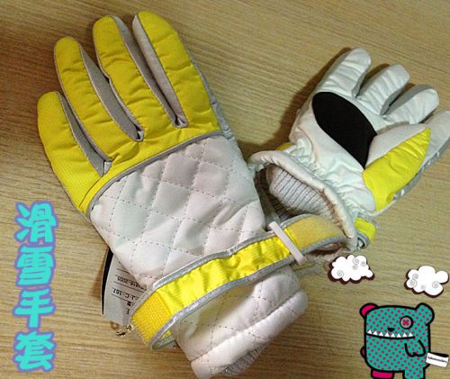 Gants pour fille en plastique - Ref 2149810