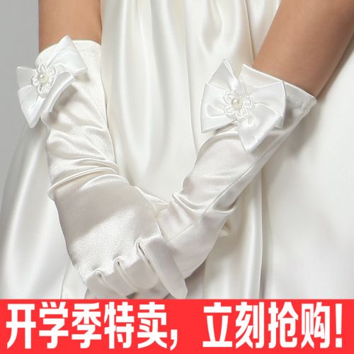 Gants pour fille en satin - Ref 2149816