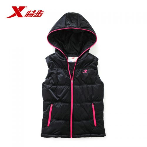 Gilet hiver sans manche femme XTEP en nylon - Ref 607834