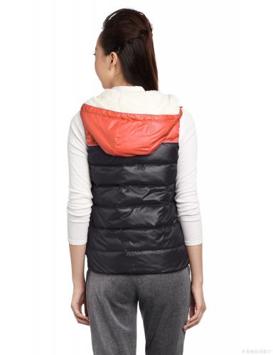  Gilet sans manche sport LINING - Ref 543199