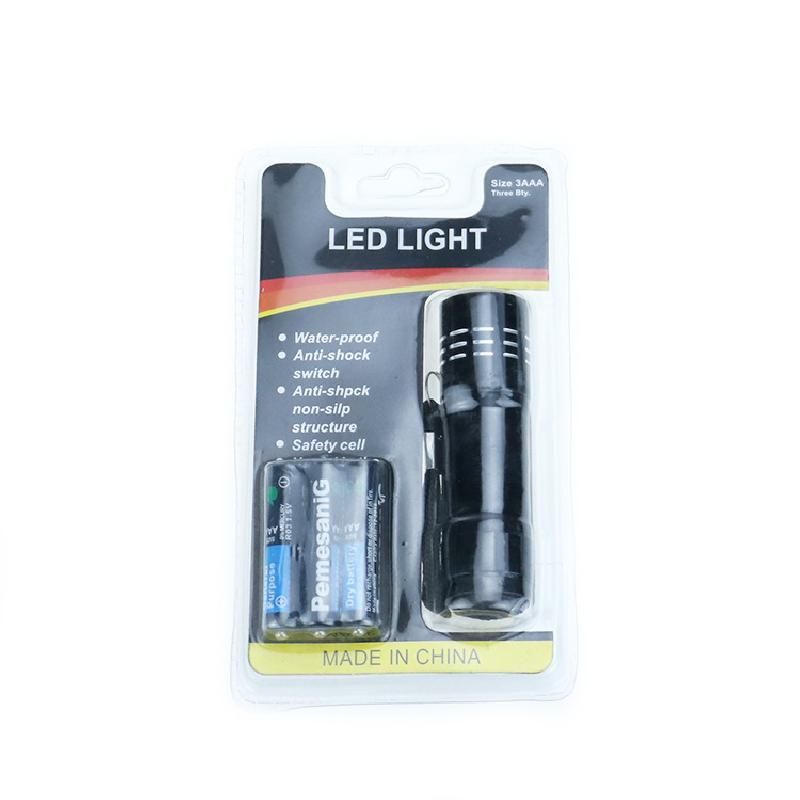 Lampe torche 1W - batterie Numéro de 7 mAh Ref 3399478