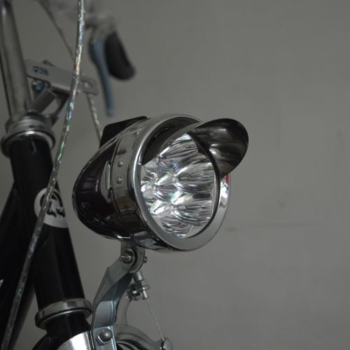 Lumière vélo - phare Ref 2399409