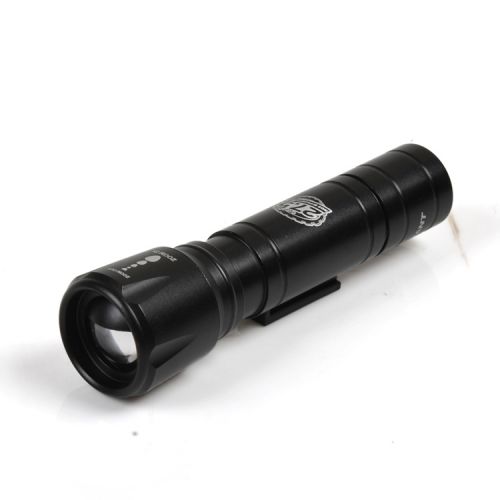 Lumière vélo GIANT - phare Ref 2400645