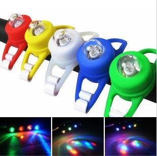 Lumière vélo - phare Ref 2403405