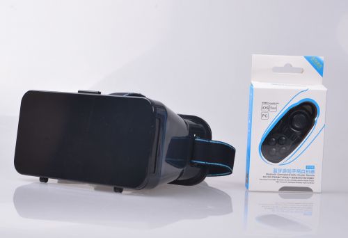 Lunettes VR ou 3D en plastique - Ref 1227818