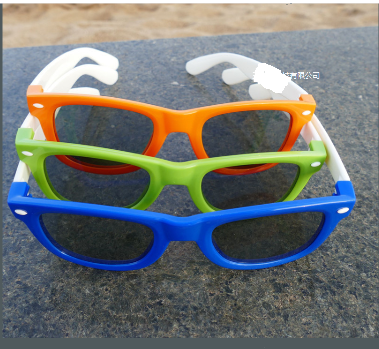 Lunettes VR ou 3D en plastique - polarisant Ref 1228613