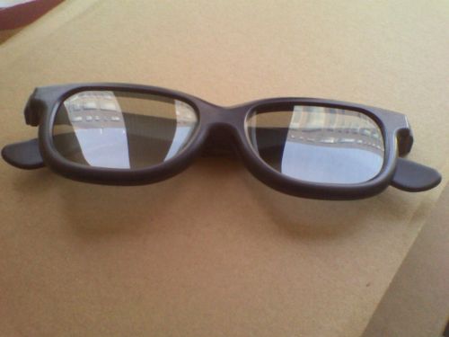 Lunettes VR ou 3D - Ref 1228733