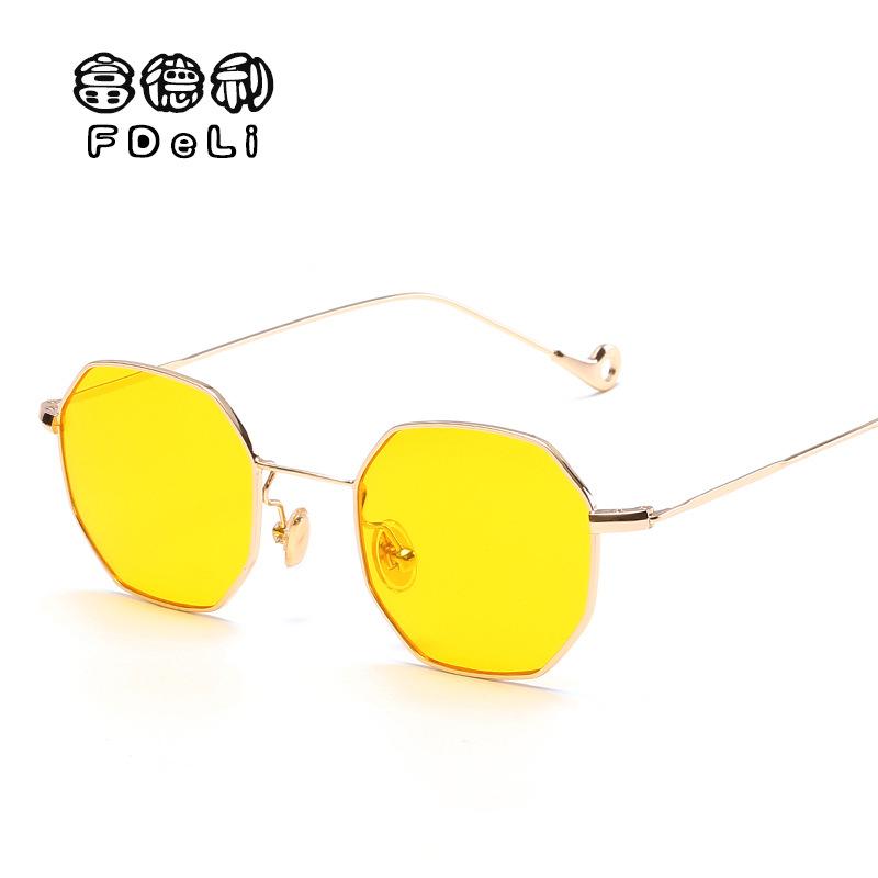 Lunettes de soleil 3367082