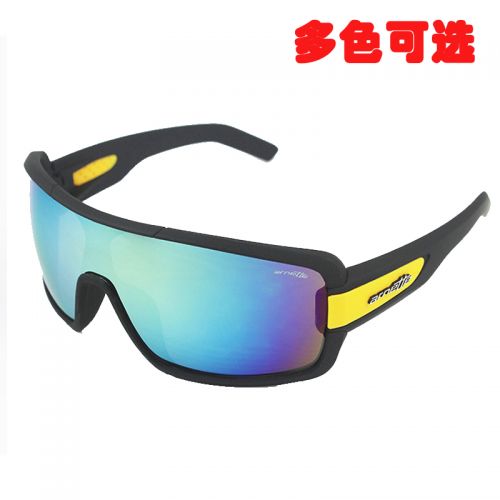Lunettes de soleil sport neutre - Objectif PC Ref 1214104