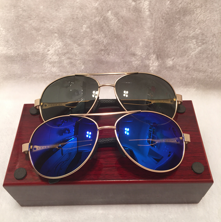 Lunettes de soleil sport - polarisant Ref 1216072