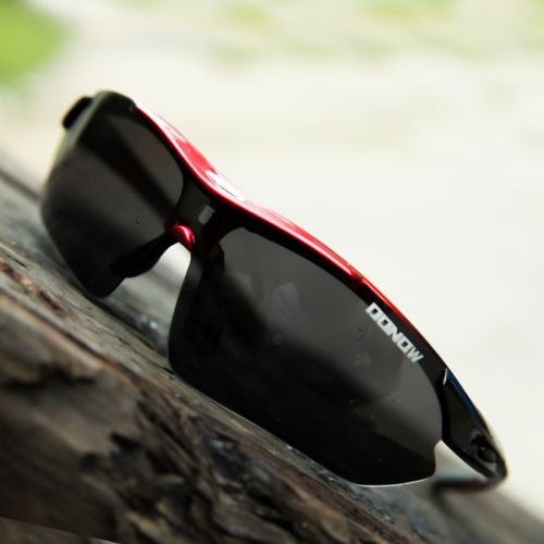 Lunettes de soleil sport homme - polarisant Ref 1216128