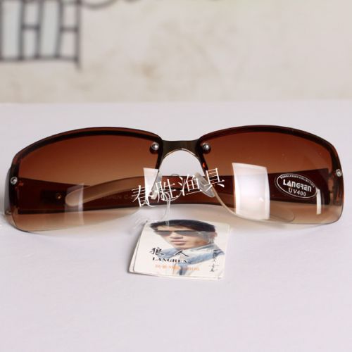 Lunettes de soleil sport homme - Objectif PC Ref 1217917