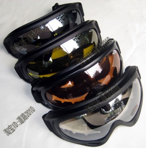 Lunettes de soleil sport homme - Objectif PC Ref 1219854