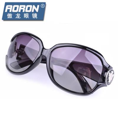 Lunettes de soleil sport femme - polarisant Ref 1220594