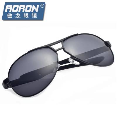 Lunettes de soleil sport homme - polarisant Ref 1220635