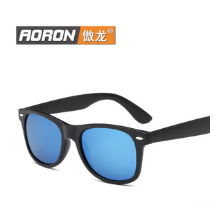 Lunettes de soleil sport neutre - Objectif PC Ref 1220679