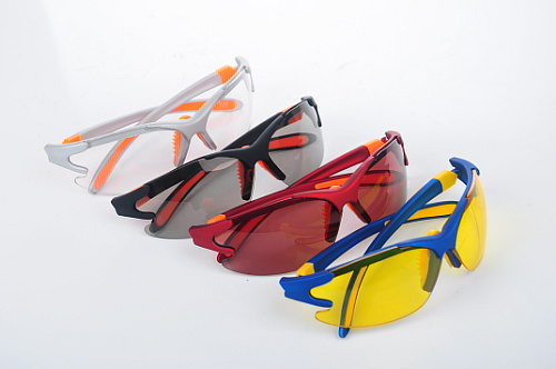 Lunettes de soleil sport homme - polarisant Ref 1221727