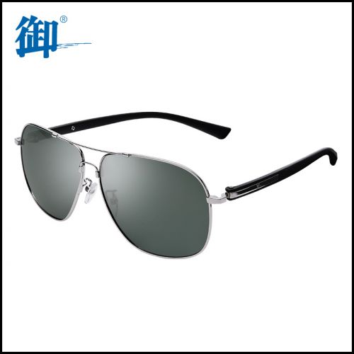 Lunettes de soleil sport neutre - polarisant Ref 1224342