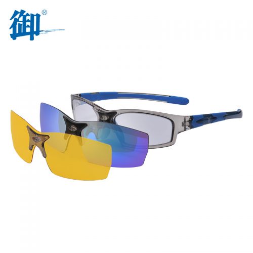 Lunettes de soleil sport - Ref 1224392