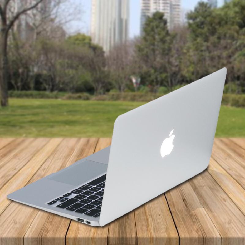 MacBook Pro ultra-mince portable - Ref 3426853