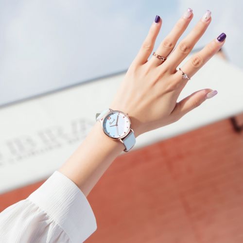 Montre bracelet pour Femme - Ref 3273553