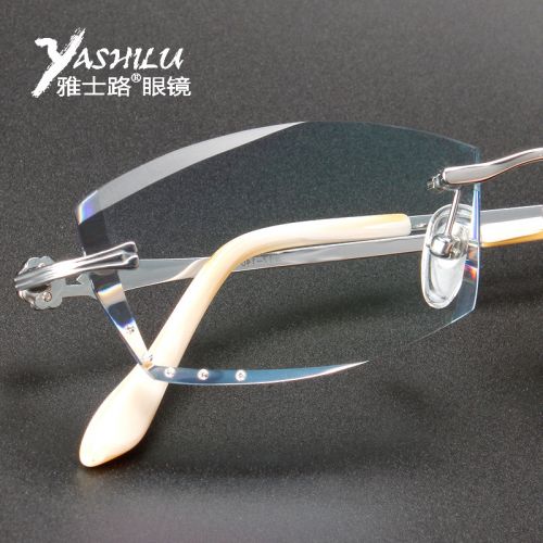 Montures de lunettes en Titane pur - Ref 3138951