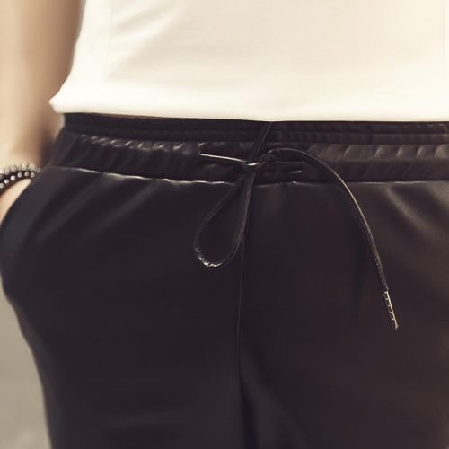 Pantalon cuir homme serré pour jeunesse été - Ref 1488627