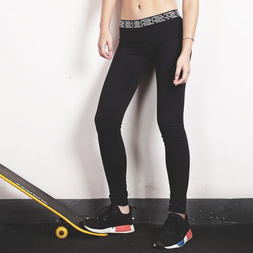 Pantalon de sport pour femme MUSCLEGIRL en nylon - Ref 2004544