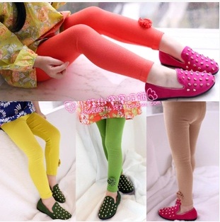 Pantalon fille Chez les enfants - Ref 2063687