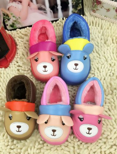 Pantoufles enfants en Cuir spatial pour hiver - semelle caoutchouc Ref 1004925