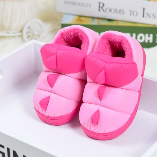 Pantoufles enfants en pour hiver - semelle caoutchouc antidérapant Ref 1006220