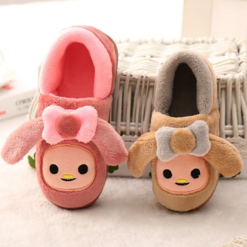 Pantoufles enfants en pour hiver - semelle caoutchouc antidérapant Ref 1006510