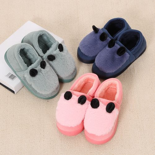 Pantoufles enfants en pour hiver - semelle caoutchouc antidérapant Ref 1007753