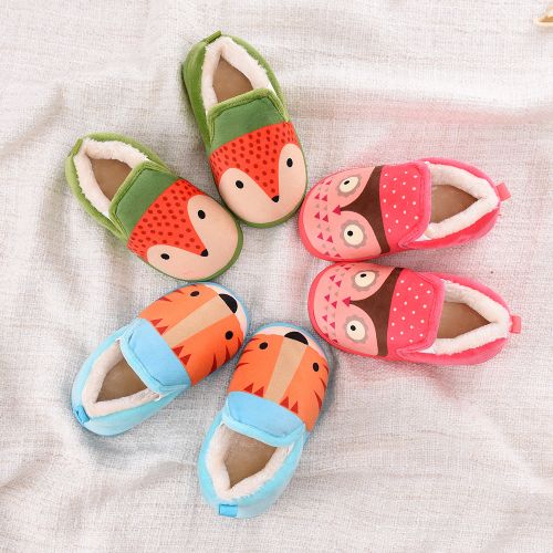 Pantoufles enfants en CHEERFUL MARIO pour hiver - Ref 1009338