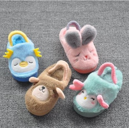 Pantoufles enfants en pour hiver - semelle caoutchouc Ref 1009458