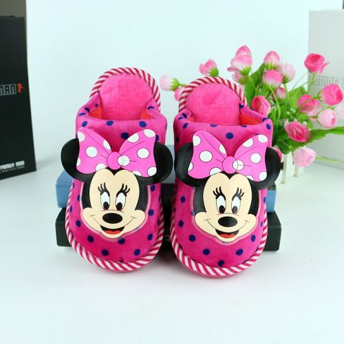 Pantoufles enfants en pour hiver - semelle caoutchouc Ref 1010044