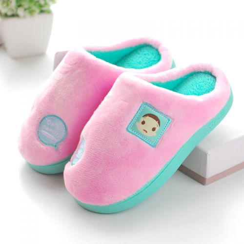 Pantoufles enfants en pour hiver - semelle caoutchouc naturel Ref 1012371