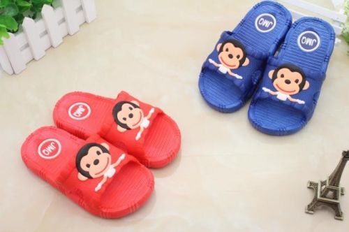 Pantoufles enfants pour été - semelle caoutchouc antidérapant Ref 1013874