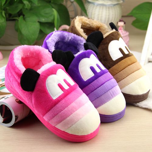 Pantoufles enfants en pour hiver - semelle caoutchouc antidérapant Ref 1016472