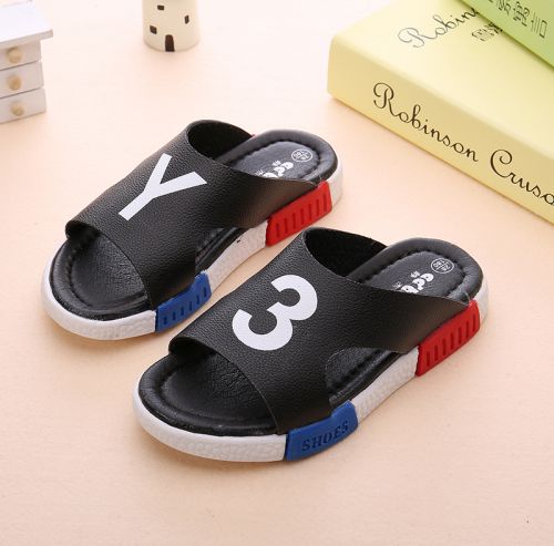 Pantoufles enfants en cuir synthétique pour été - semelle caoutchouc Ref 1017199