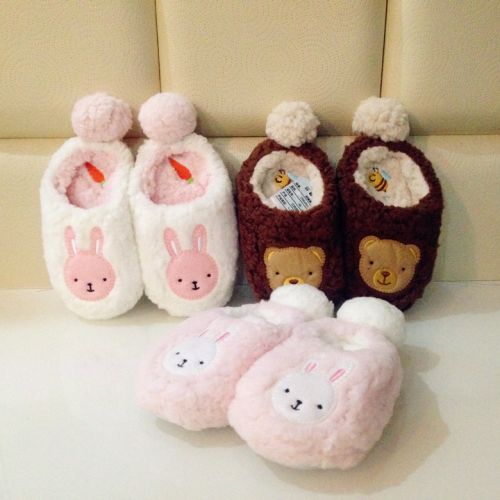 Pantoufles enfants en pour hiver - semelle caoutchouc Ref 1017992