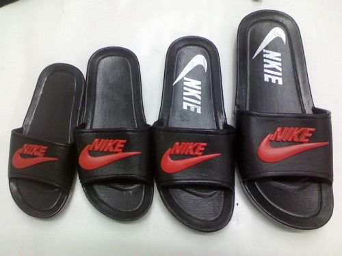 Pantoufles enfants pour été - semelle plastique Ref 1018478