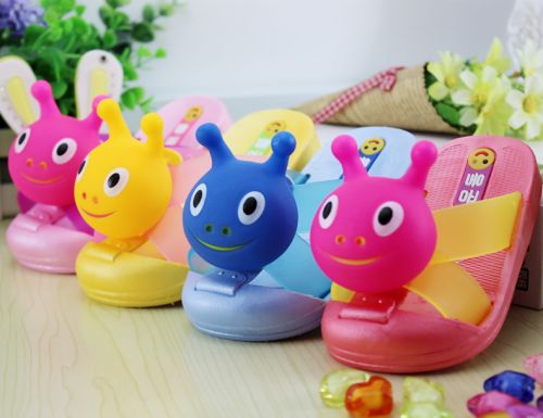 Pantoufles enfants pour été - Ref 1019036