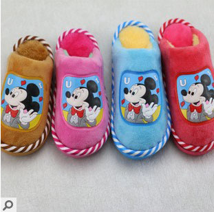 Pantoufles enfants en velours côtelé COLORFUL pour hiver - semelle caoutchouc Wear Ref 1019708