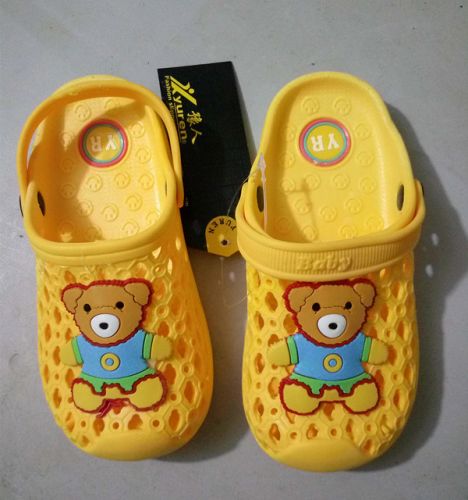 Pantoufles enfants pour été - semelle caoutchouc Ref 1026320