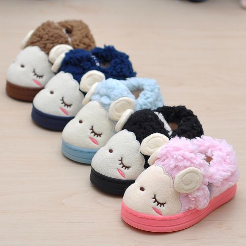 Pantoufles enfants en pour hiver - semelle caoutchouc antidérapant Ref 1031237