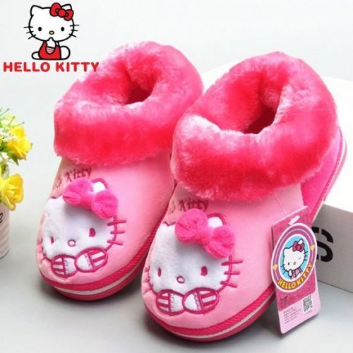 Pantoufles enfants en HELLO KITTY pour hiver - semelle caoutchouc Ref 1032019
