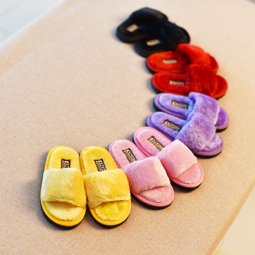 Pantoufles enfants en pour printemps - semelle plastique Ref 1033686